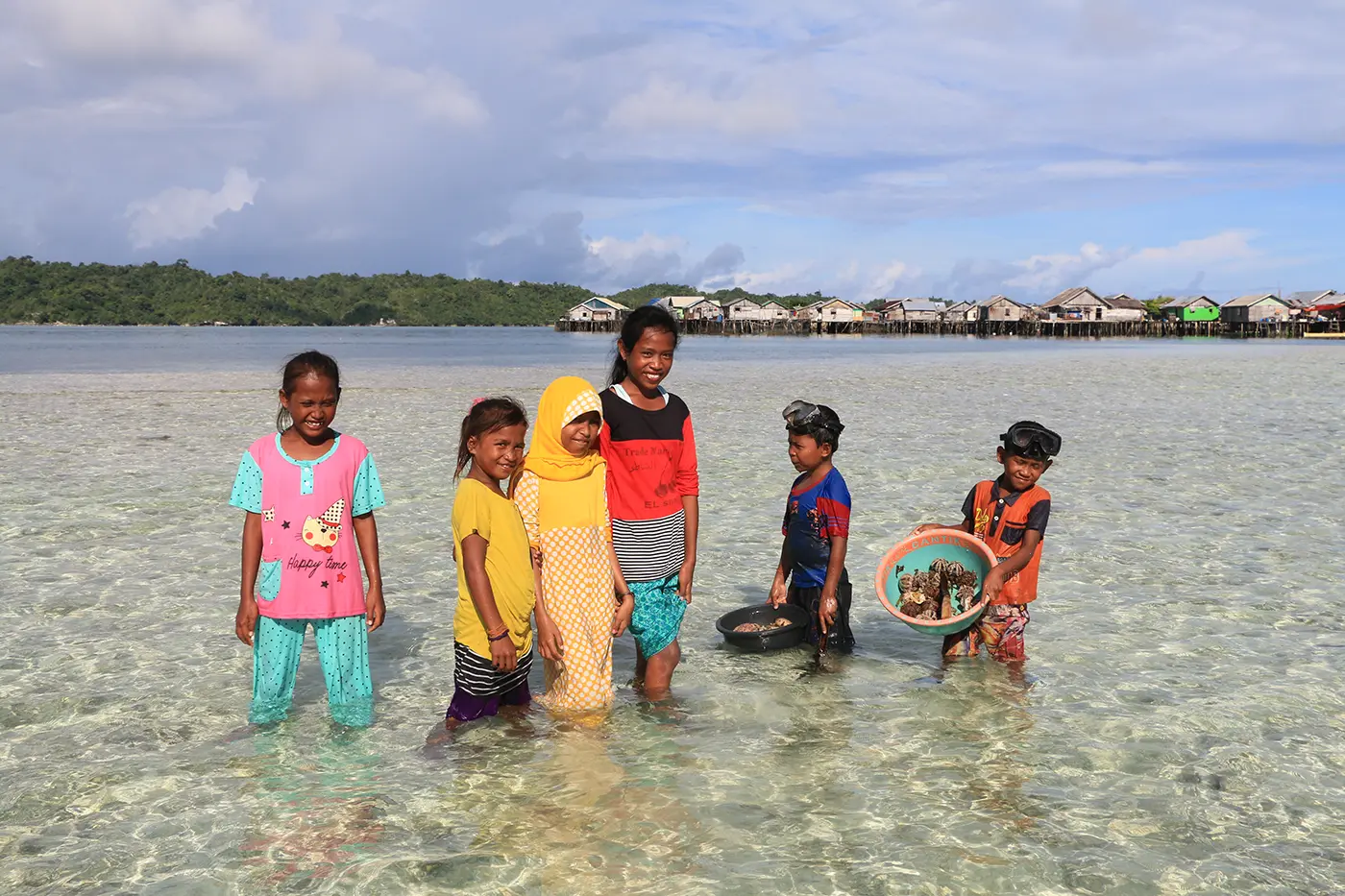 Nomad Archipelago Cultural Experiences while cruising Indonesia