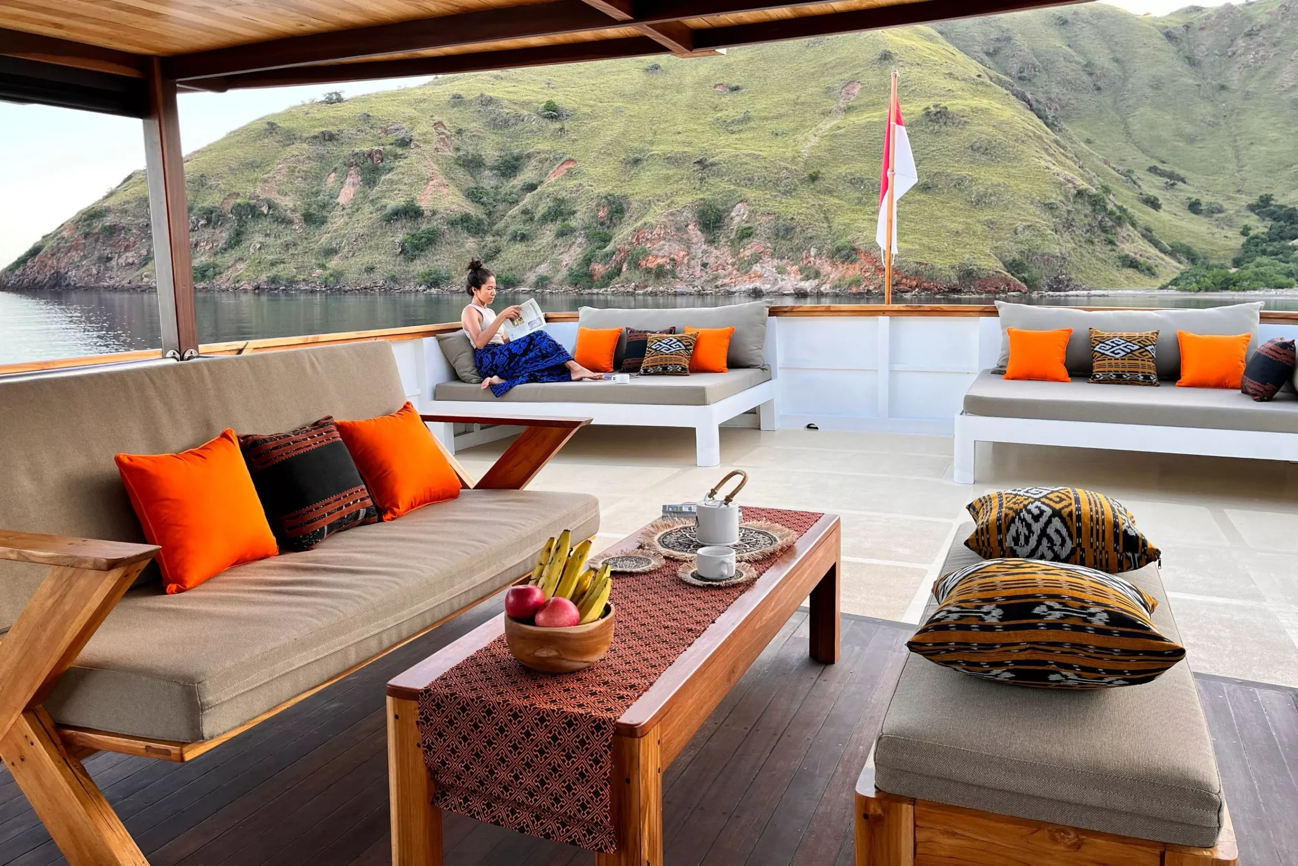 Nomad Archipelago liveaboard open air upper deck