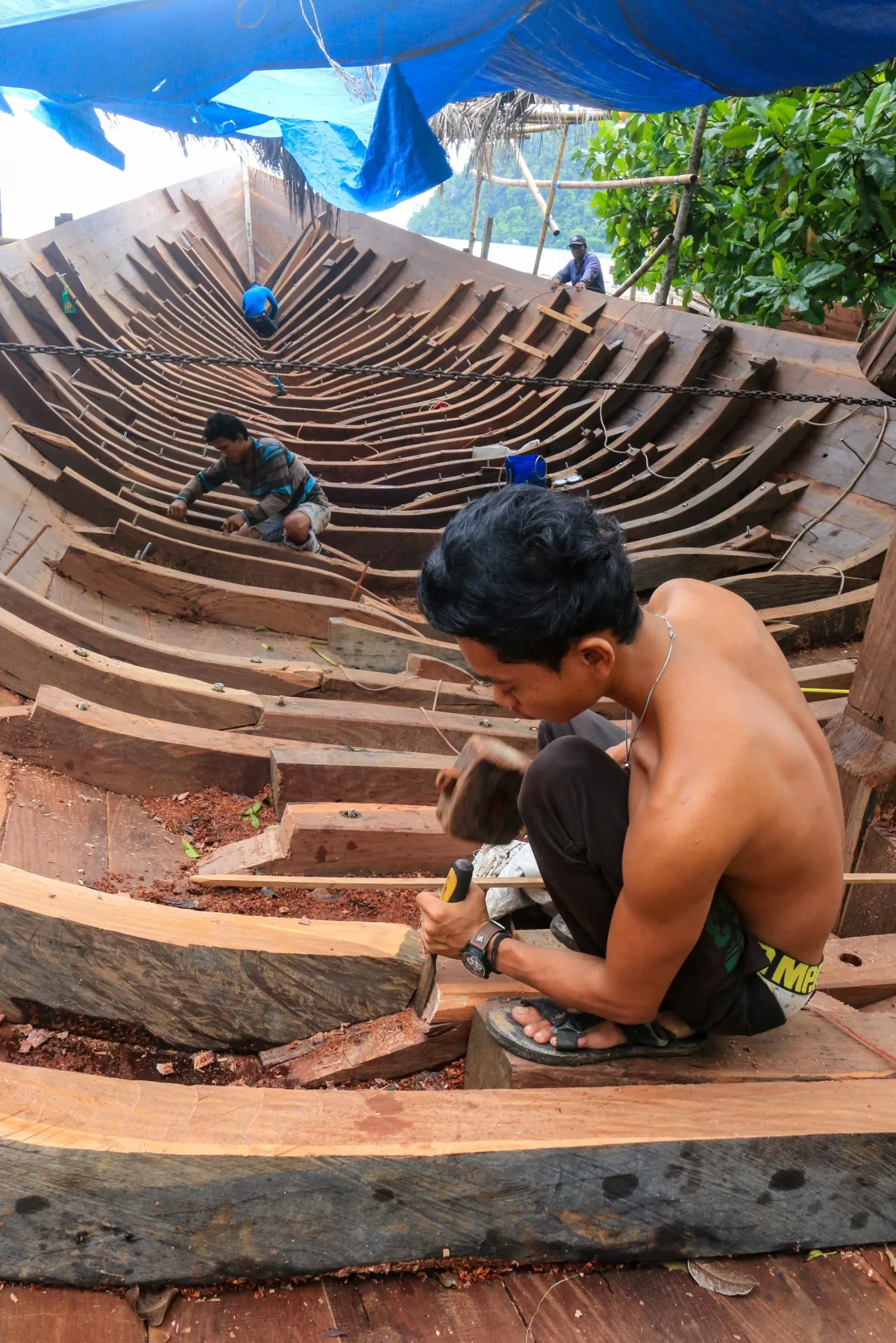 Nomad Archipelago, building our eco friendly & sustainable liveaboards