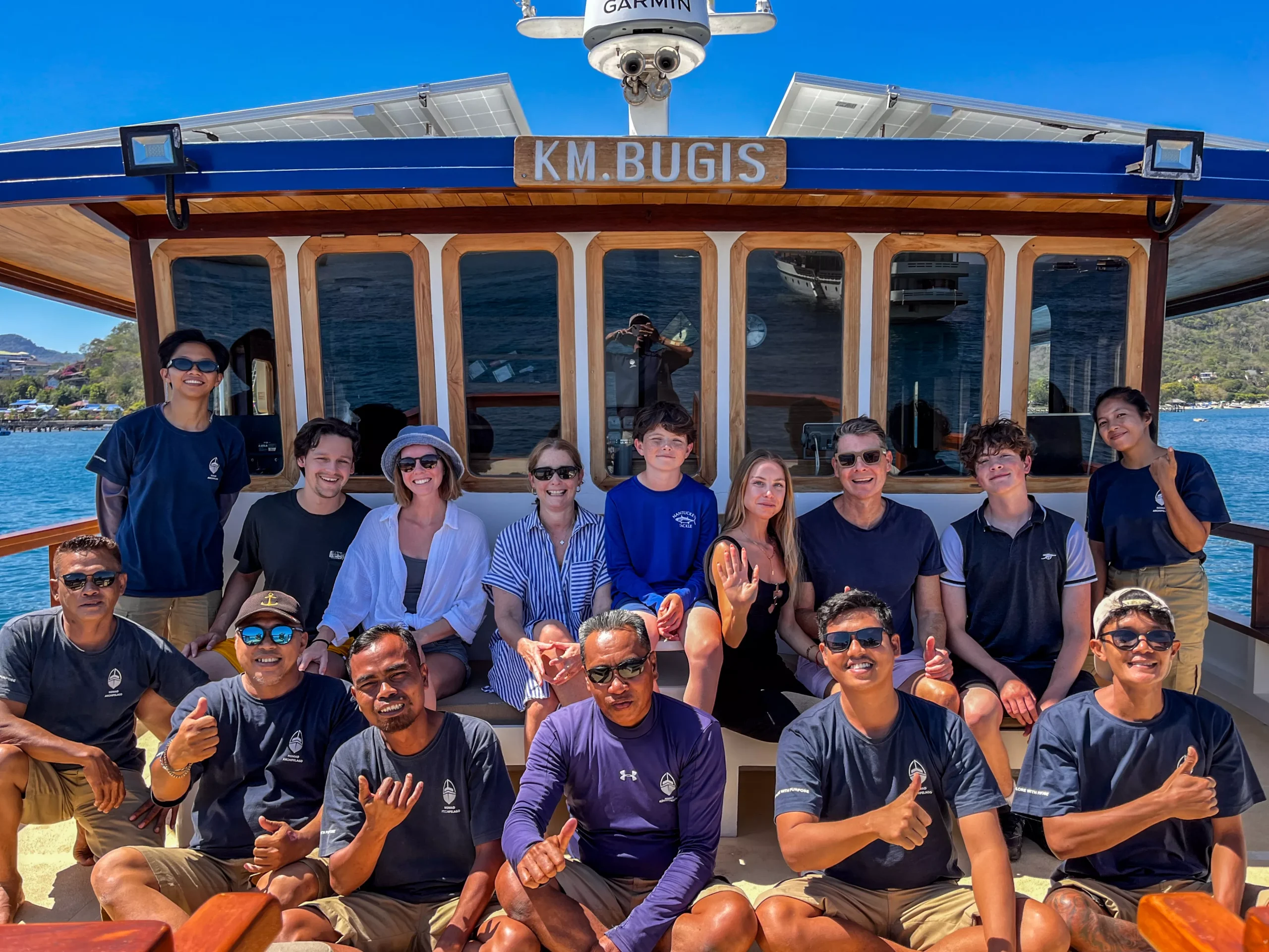Nomad archipelago team