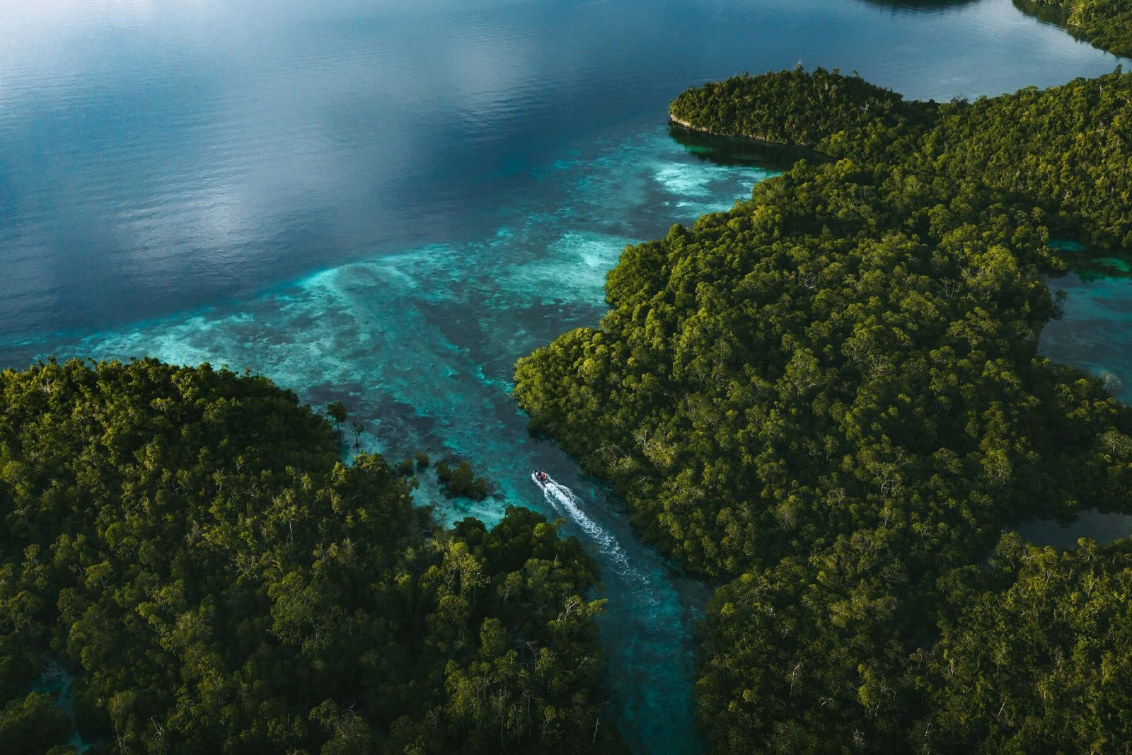 Nomad Archipelago 2026 Digital Desktop Calendar